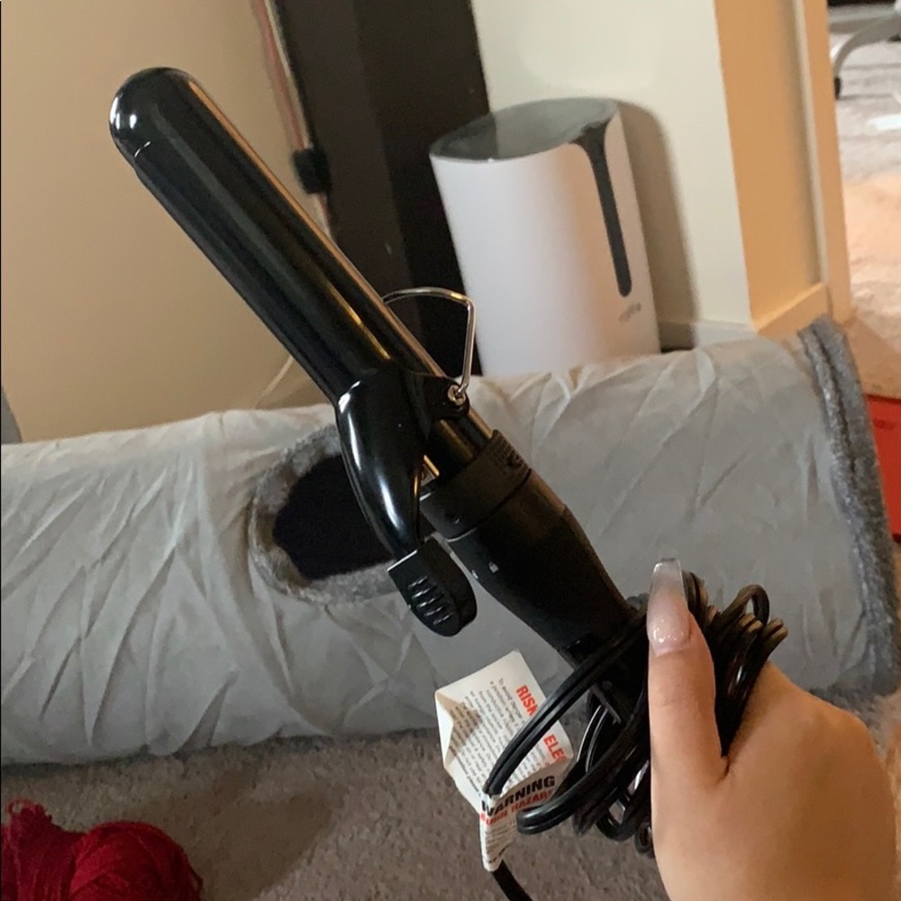 Xtava Curling Iron